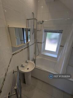 En Suite 2