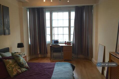 Bedroom 1 - Fully Furnished, Large l-Shaped Desk