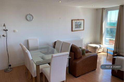 Living Room/Diner