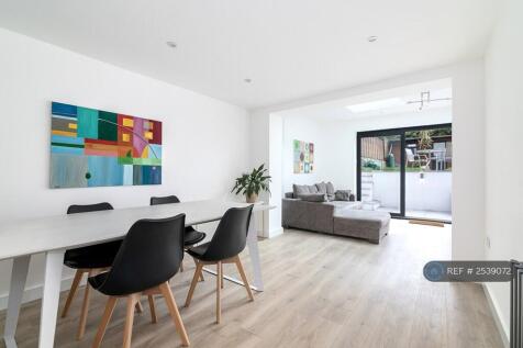 Dining &#43; Sitting Room
