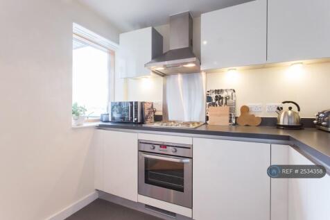 Fitted Kitchen