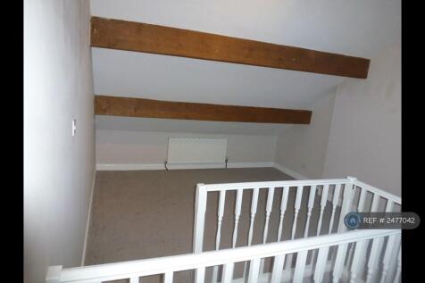 Bedroom 2 (2nd Floor)