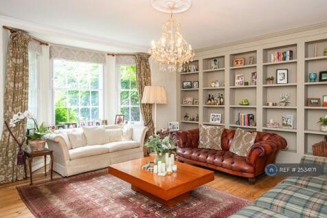 Drawing Room 5.76 x 5.54