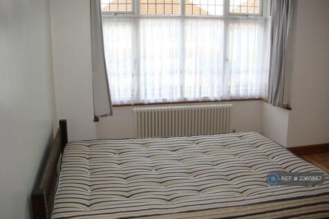 Double Bedroom 4