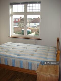Double Bedroom 3