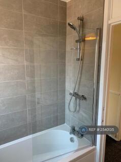 Shower / Bath