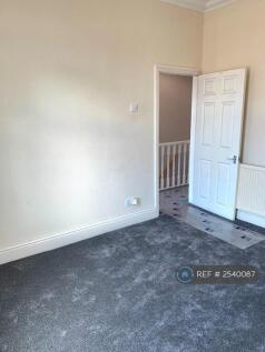 Bedroom 2     3.68m x 3.16m