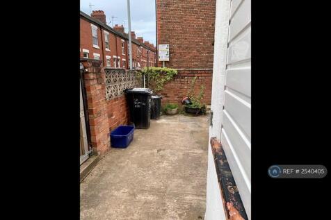 Garden/Outside Area