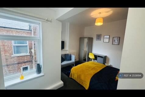 Bedroom 3 - Double Ensuite Room