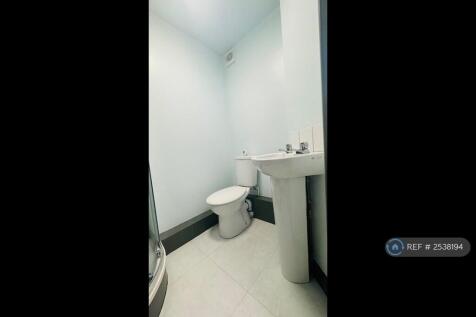 Bedroom 3 Ensuite Shower Room
