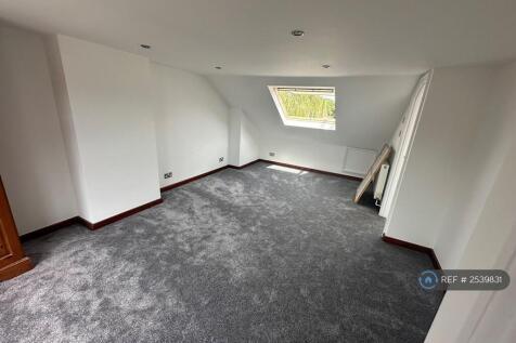 Double En-Suite Bedroom 3