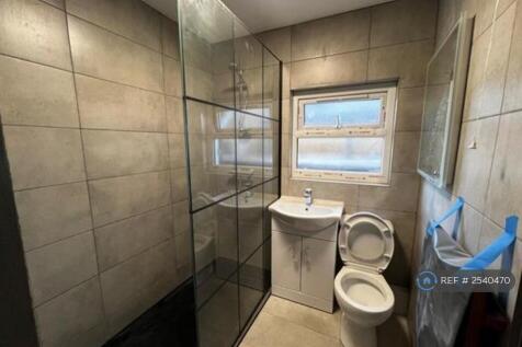 Communal Bathroom