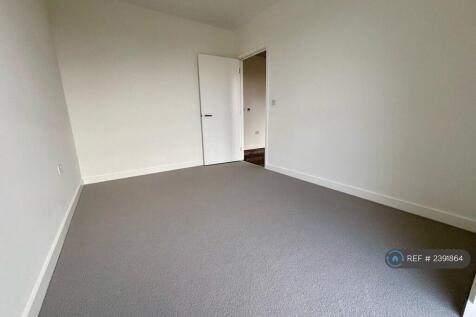 Bedroom 2-2