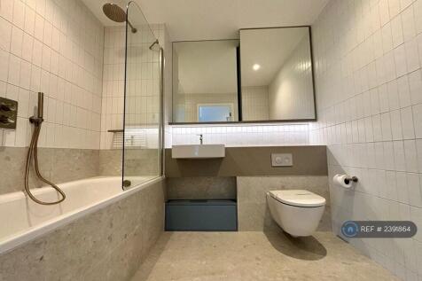 Bathroom 1-1