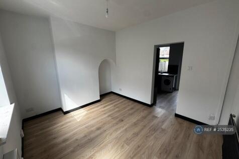 Lounge/Entrance 