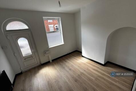 Lounge/Entrance 
