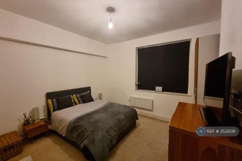 Bedroom 1 With Ensuit 