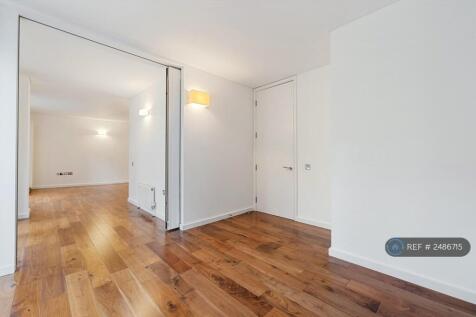 Bedroom 2 (2)