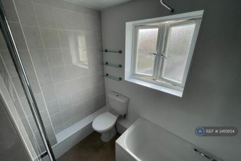 First Floor Bathroom