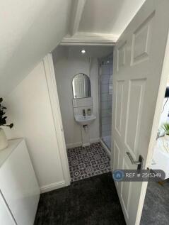 Room 4 En-Suite