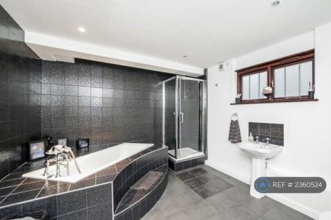 Main Bedroon En-Suite
