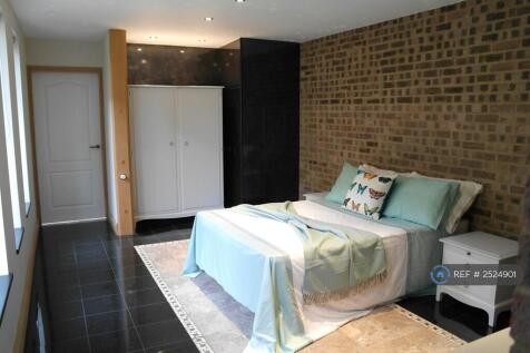 Bedroom (Living/Office/Caresuite)