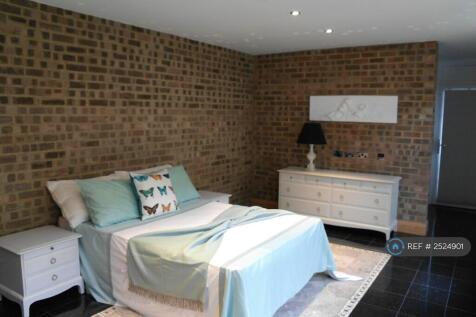 Bedroom (Living/Office/Caresuite)