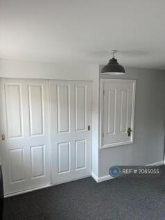 Bedroom 2 Built In Wardrobes 