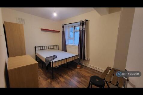 Room 2: Taken £800pm In Bills.