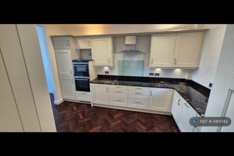 Kitchen Ovens / Induction Hob