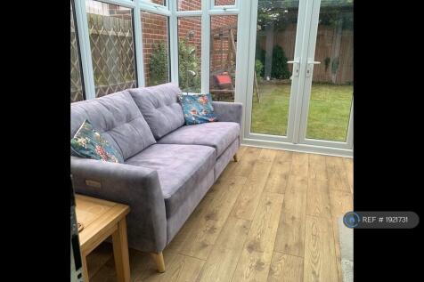 Relaxing Conservatory Overlooking Garden