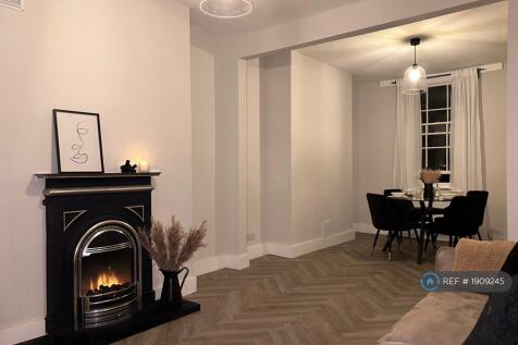 Living Room / Dining Room With Electric Fire