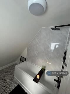 Bathroom/Toilet 