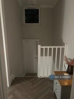 Top Floor Landing Area