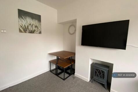 Living Room With 42inch Tv