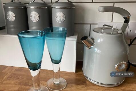 Retro Style Kettle
