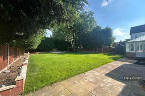  Patio  / Garden