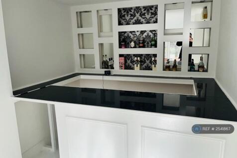 Bar / Reception Room