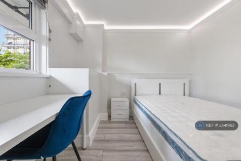 Bedroom 2 (Large Single)
