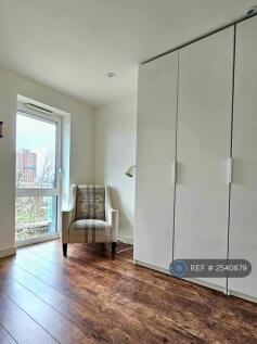 2nd Bedroom With River View