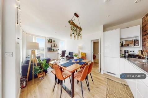 Living And Dining