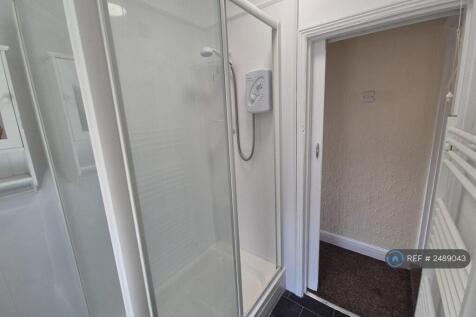 Upstairs Shower Room