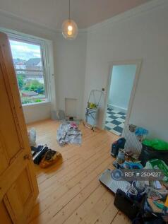 Bedroom 1 (With Ensuite) 