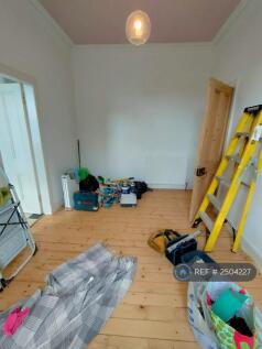 Bedroom 1 (With Ensuite)