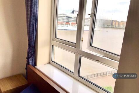 Room 2 River View