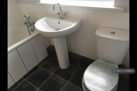 Upstairs Bathroom