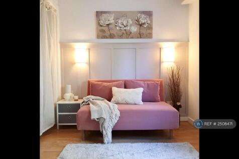 Second Bedroom / Office