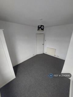 Bedroom 2 Rear)