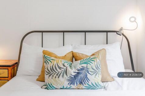 High Quality Soft Furnishings