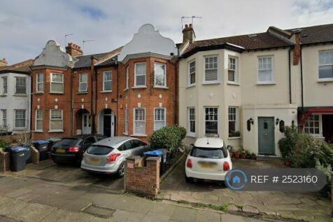 3 Bedroom Spacious Duplex First Floor Flat